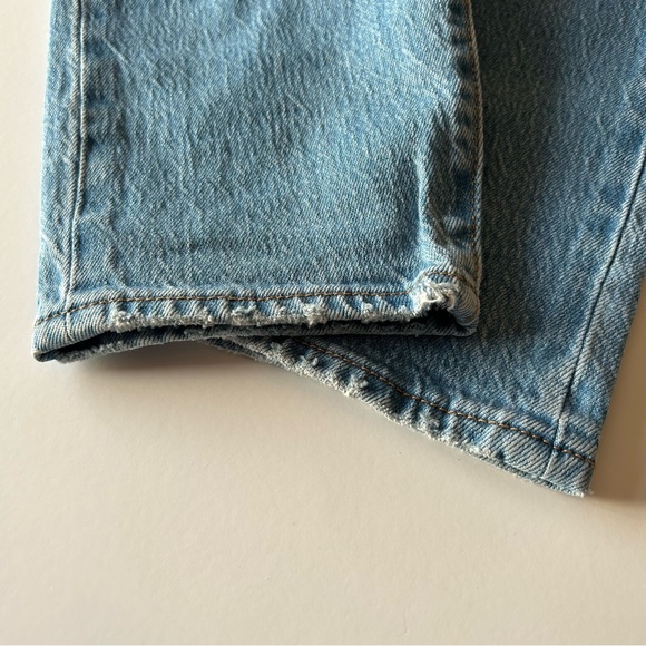 ♡ *NWOT* Levi Wedgie Icon Jeans - Picture 6 of 8
